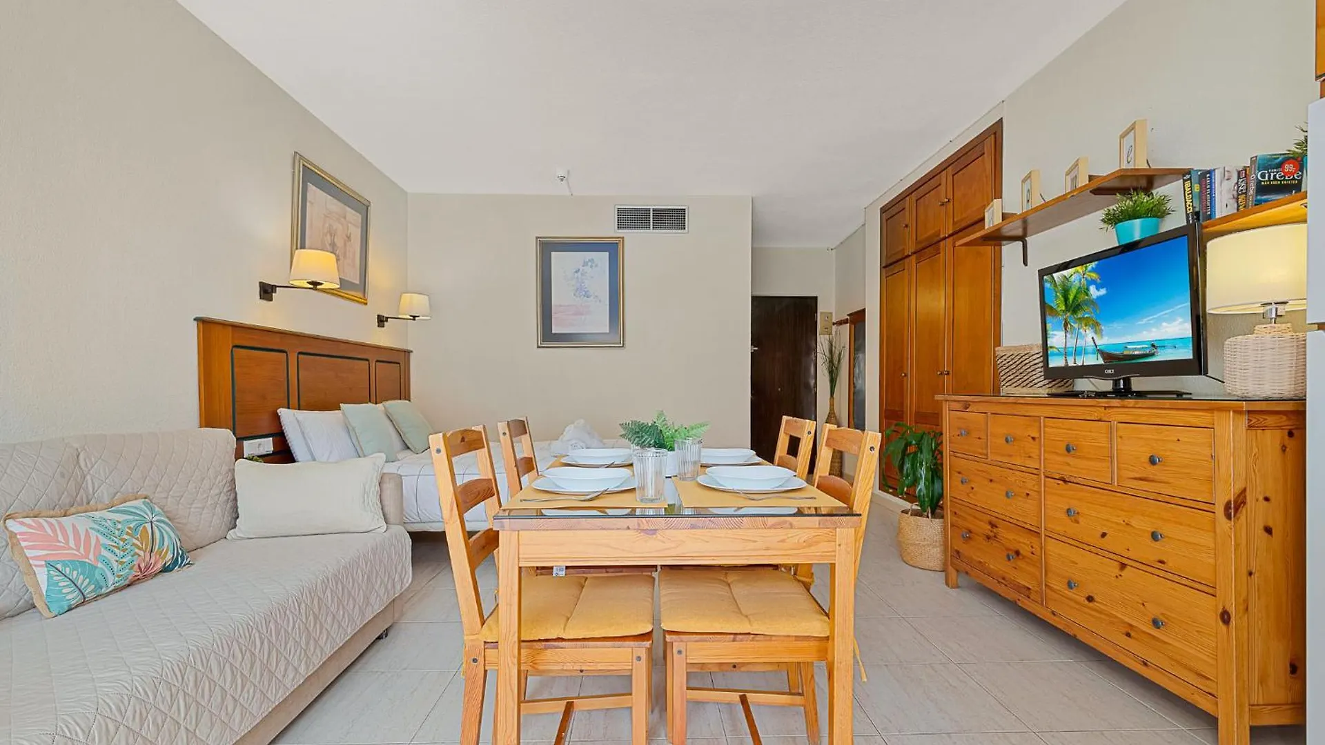 Solana Fuengirola 40 Apartment 0*,  Spain