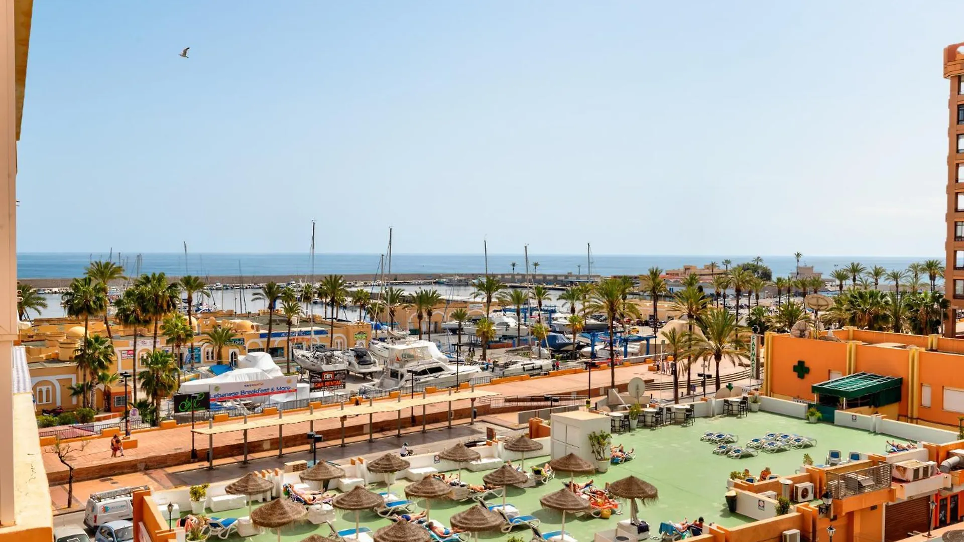 Solana Fuengirola 40 Apartment 0*,
